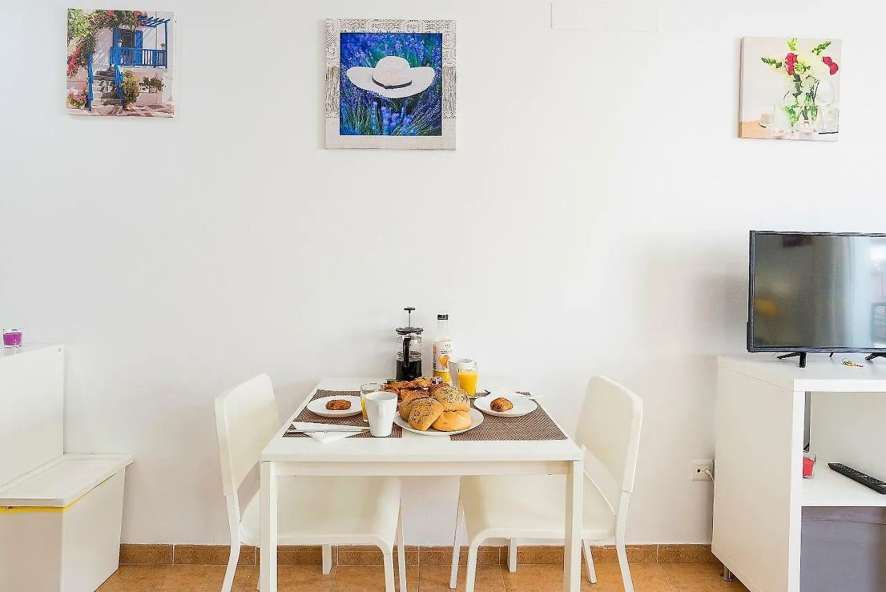 Studios Nerja Center D 0*,